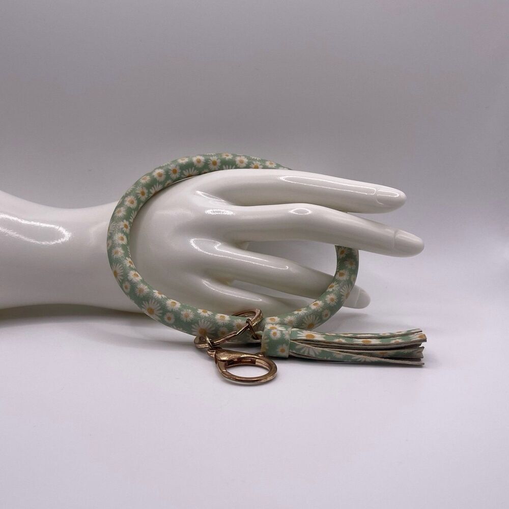 Forever 21 Pastel Green & Floral Key Ring Wrist Charm Keychain